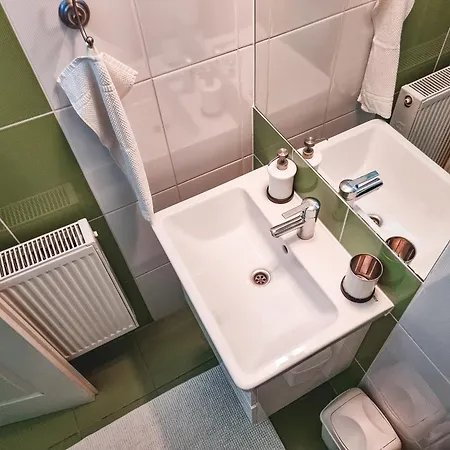 Bed & Breakfast Szivarvany Panzio