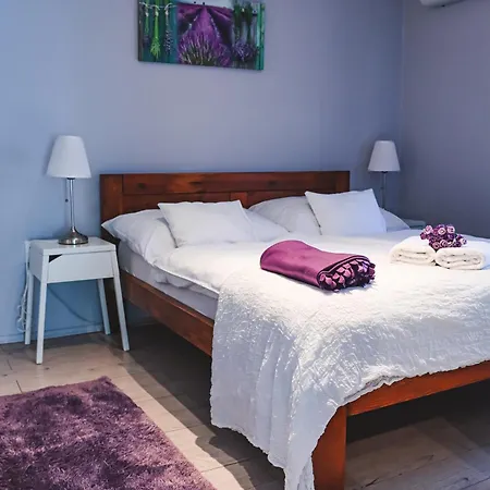 Szivárvány Panzió 2*