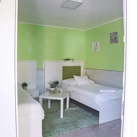 Szivarvany Panzio 2*