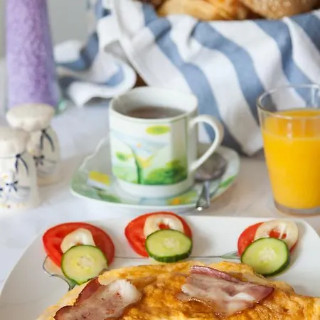Szivarvany Panzio Bed & Breakfast Szeged