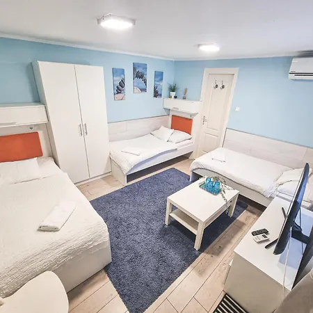 Szivárvány Panzió 2* Szeged