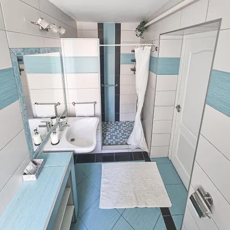 Szivarvany Panzio Bed & Breakfast