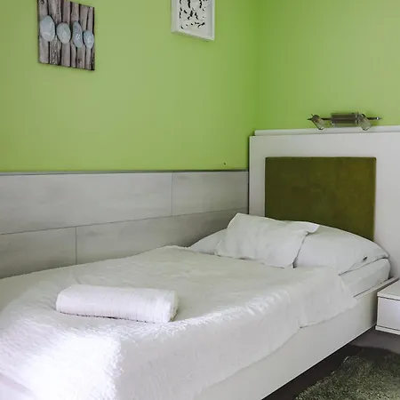 Szivárvány Panzió 2*