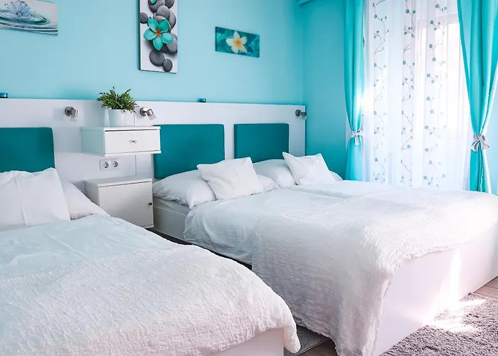 Bed & Breakfast Szivarvany Panzio 2*